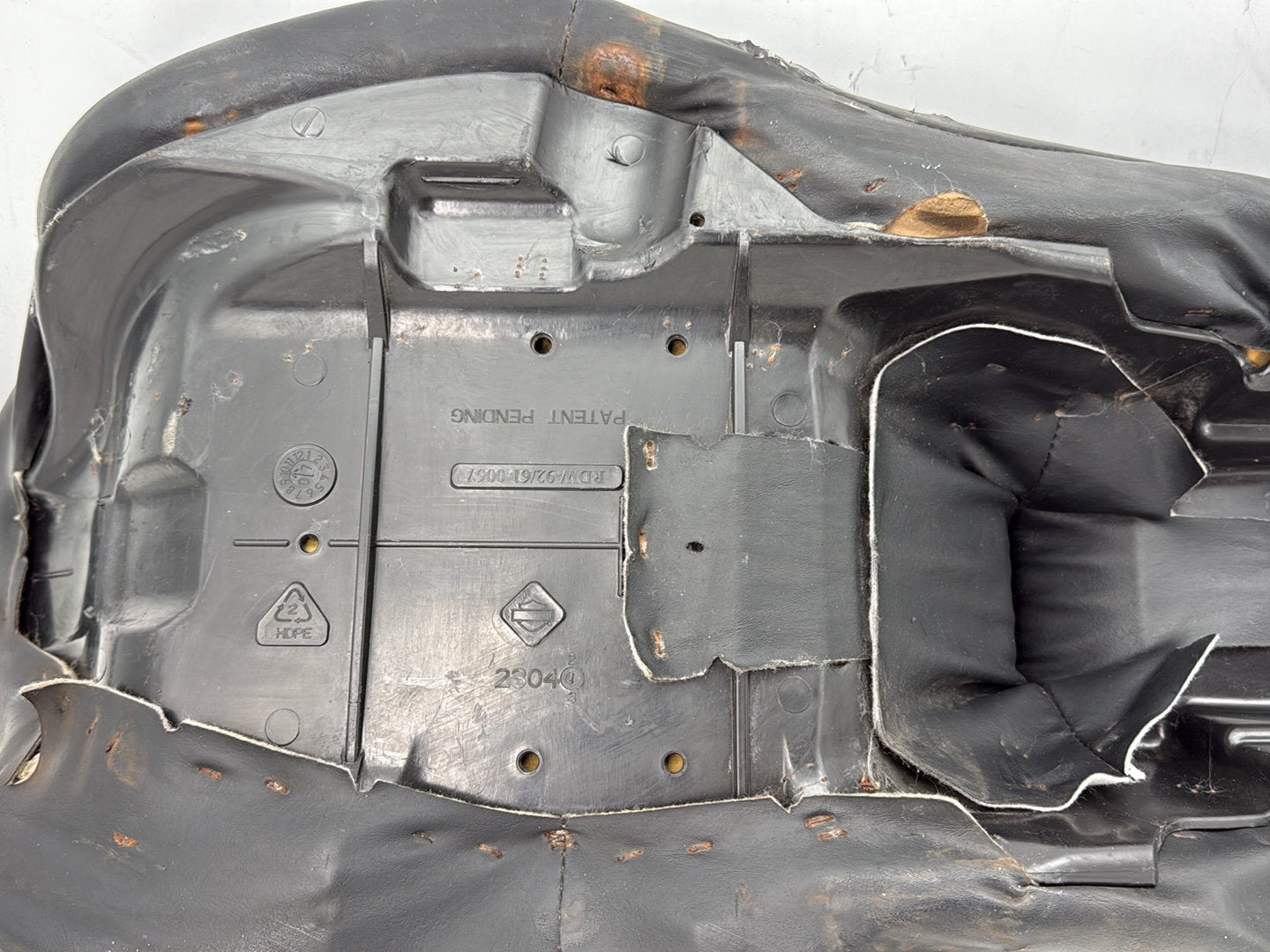 2008 Harley Road King Touring FLHR OEM Passenger Rider Driver Seat Saddle