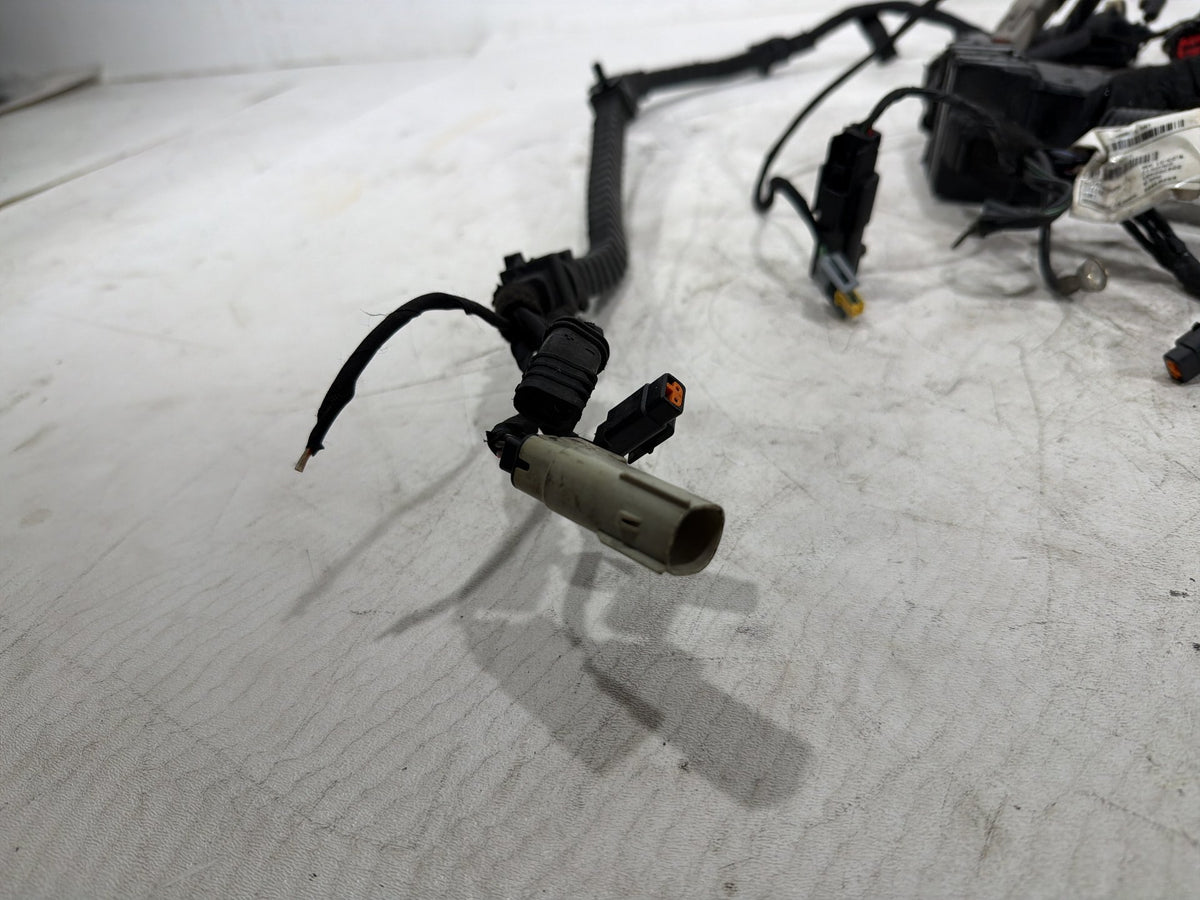 2014 Harley Dyna Switchback FLD OEM Main Wire Wiring Harness Loom ABS 71075-12A