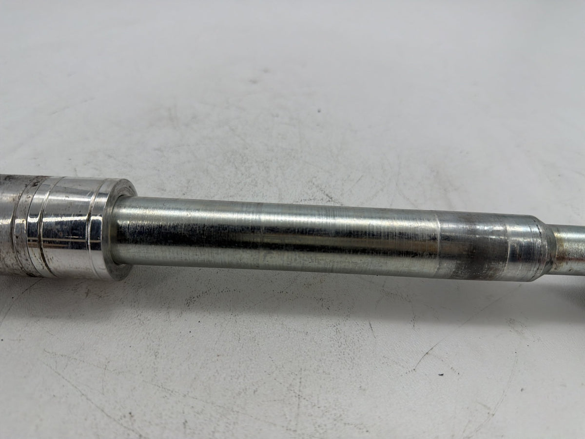 2001 Harley Electra Glide Touring Classic OEM Front Wheel Axle Bolt Shaft