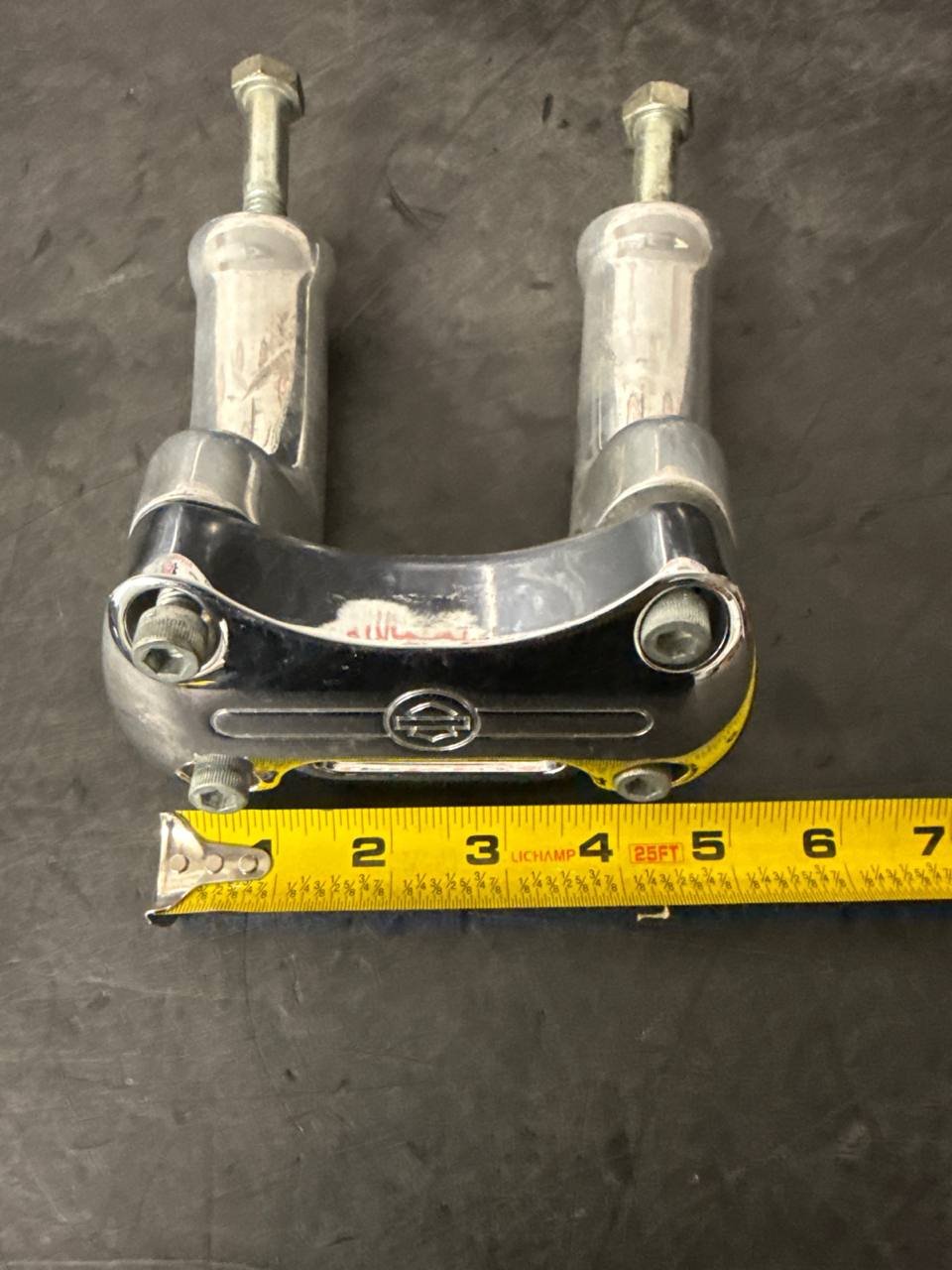2008 Harley Dyna FXDL Low Rider OEM Front Handlebar Riser Top Clamp Chrome