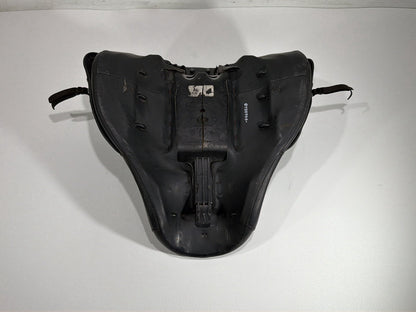 2011 Harley Heritage Softail Classic FLSTC OEM Rider Driver Solo Seat Pillion