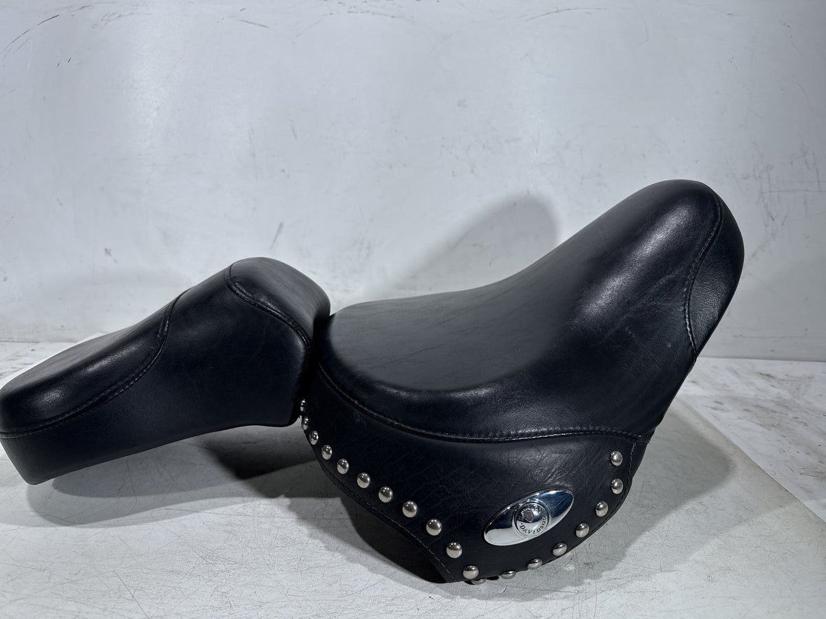 04 Harley Heritage Softail Classic FLSTCI OEM Passenger Rider Driver Seat Saddle