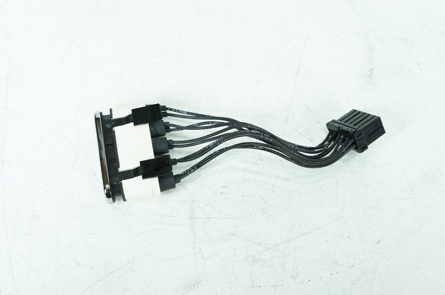 2003 Harley Touring FLHTCUI Electra Glide Ultra OEM Dash Indicator Lamp Wire Plug 68789-96A