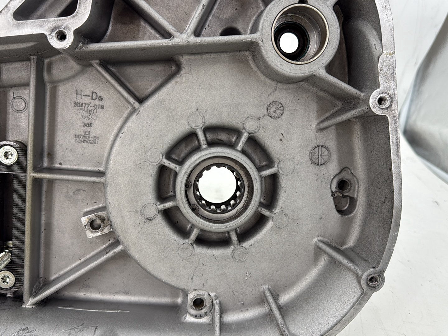 2005 Harley Road Glide Touring FLTRI OEM Inner Primary Clutch Cover
