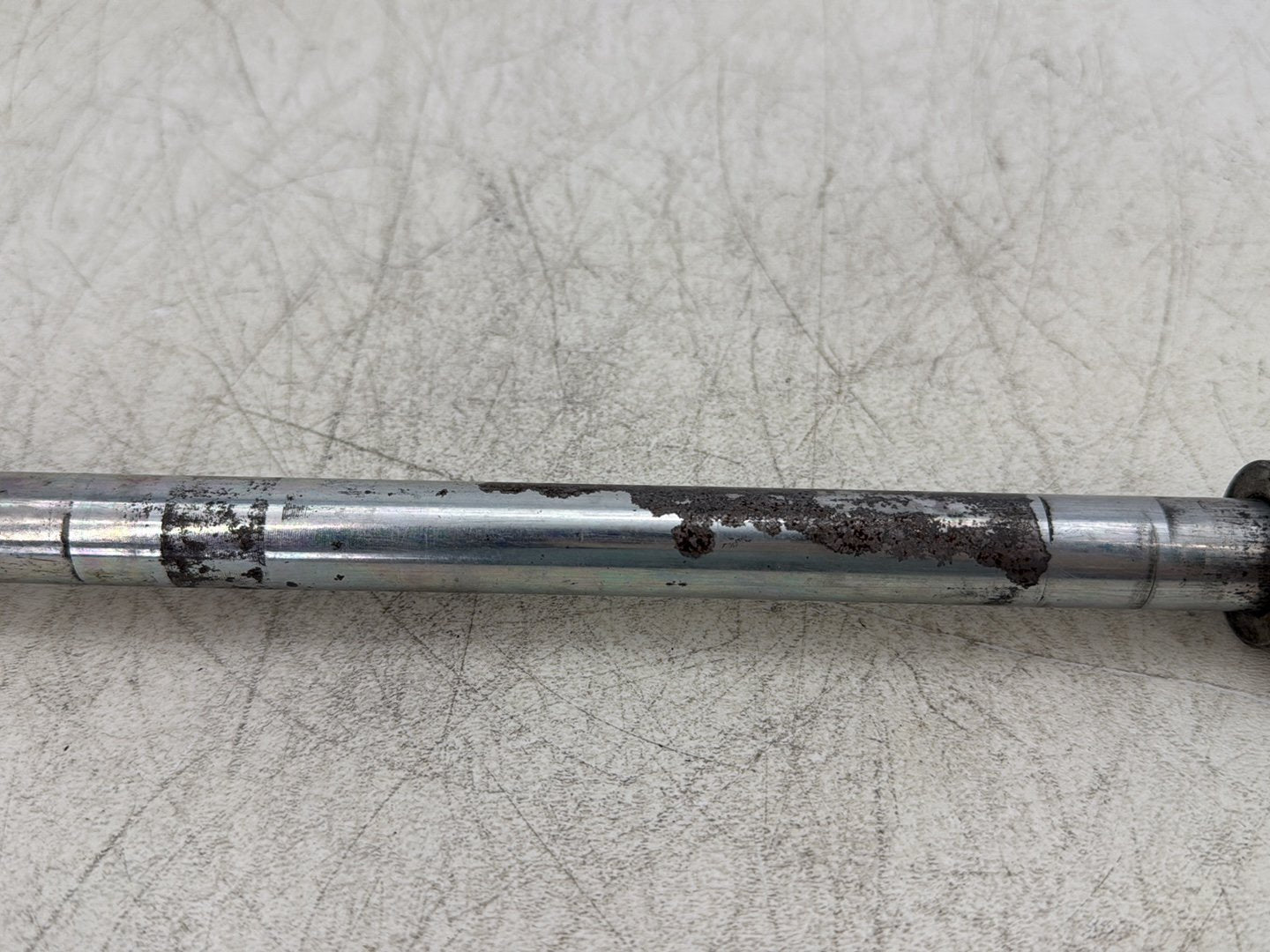 2004 Harley Dyna Super Glide FXDI OEM Rear Wheel Axle Bolt Shaft