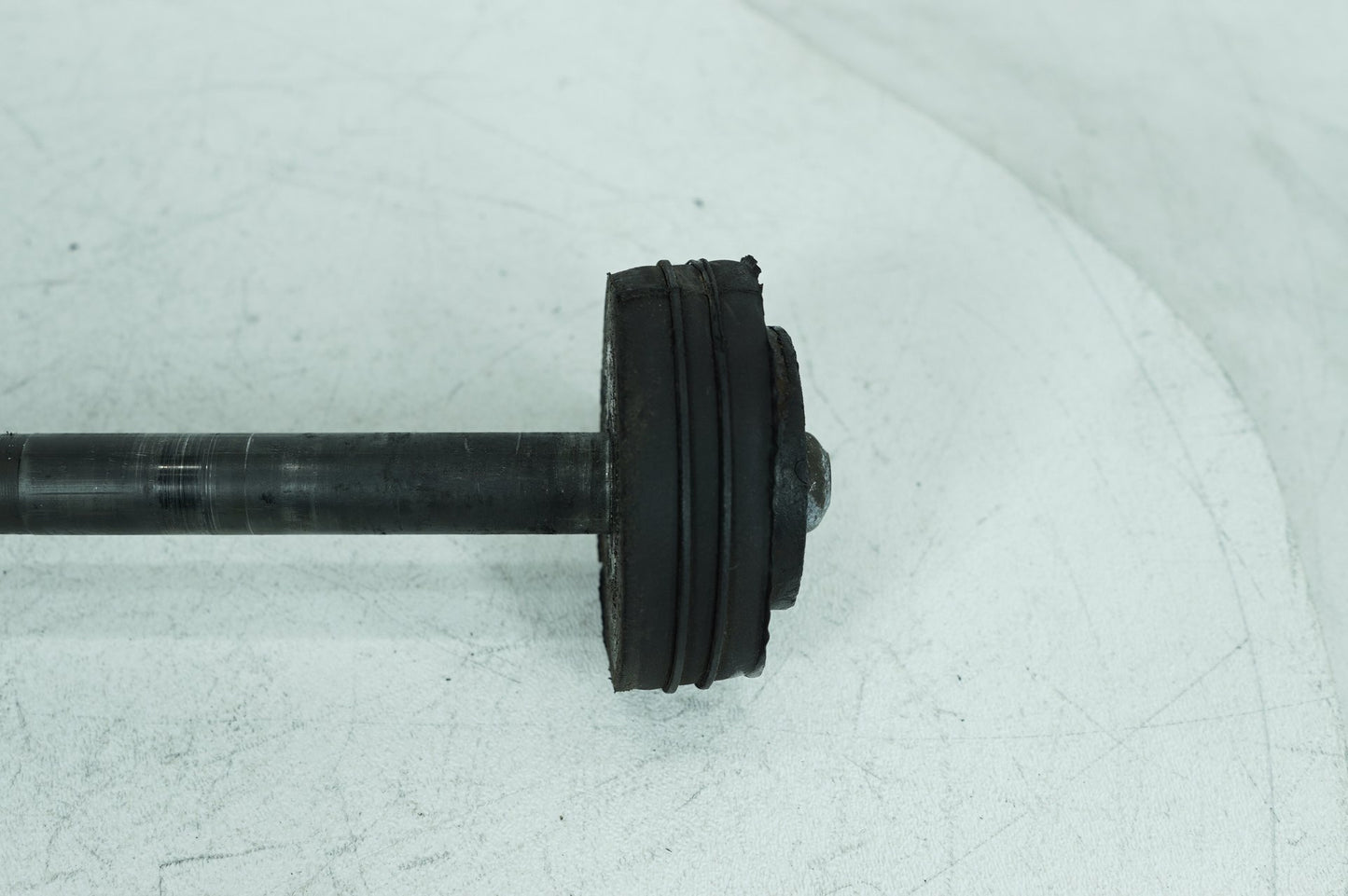 1999 Harley-Davidson Touring Road King Rear Fork Swingarm Pivot Bolt Shaft 47492-89A