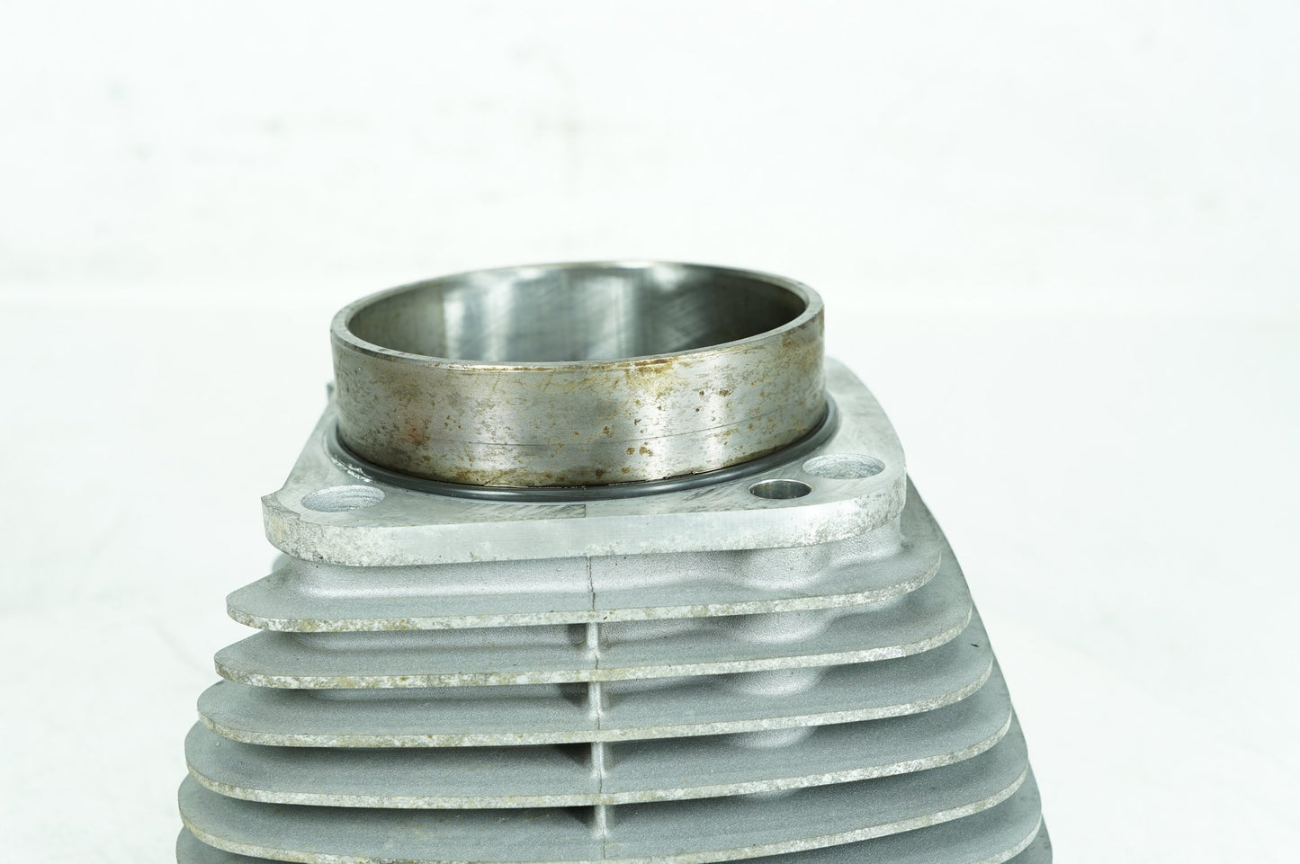 2007 - 2016 Harley-Davidson Dyna Super Glide Custom Twin Cam Engine Jug 1 Cylinder Barrel  	17459-07