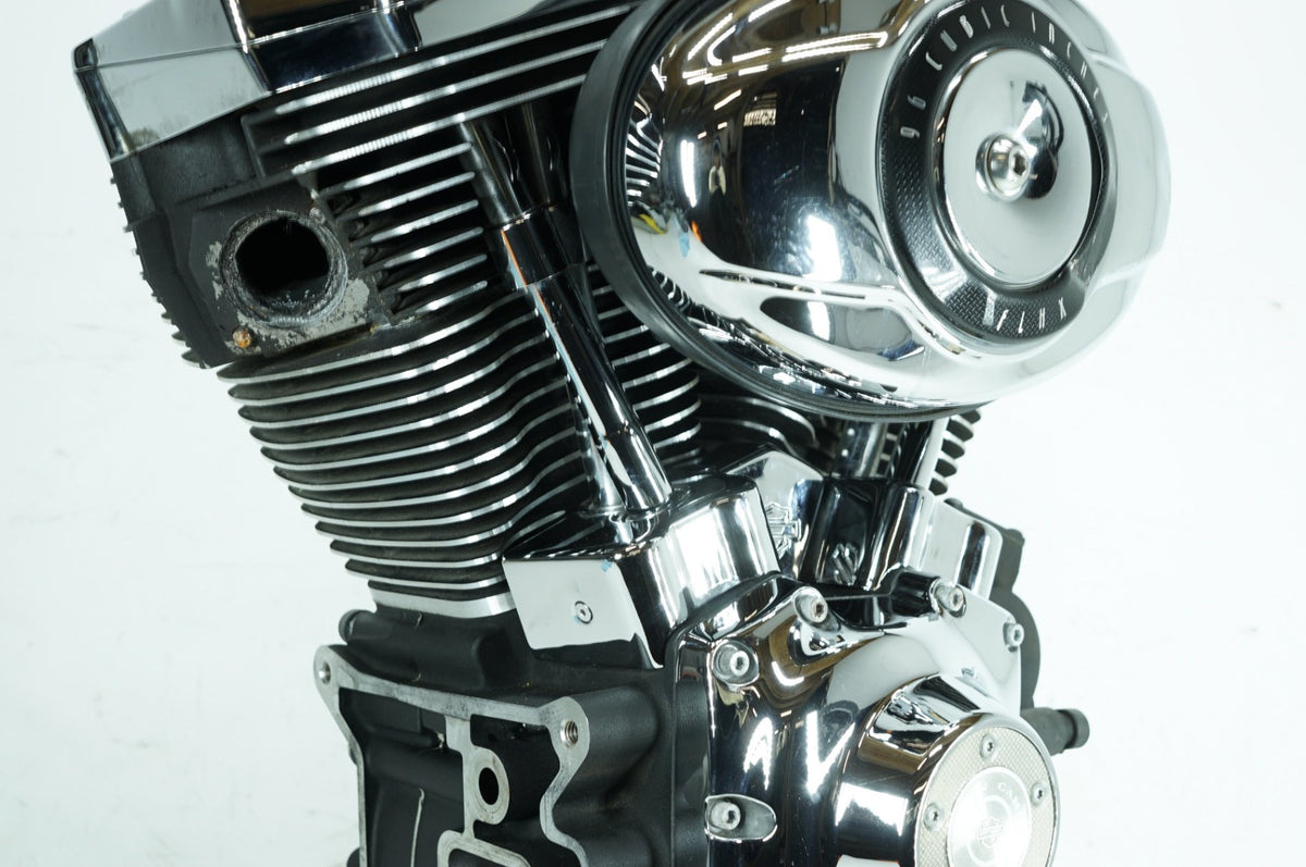 2010 Harley Touring FLHX Street Glide OEM EFI Twin Cam 96 Engine Motor