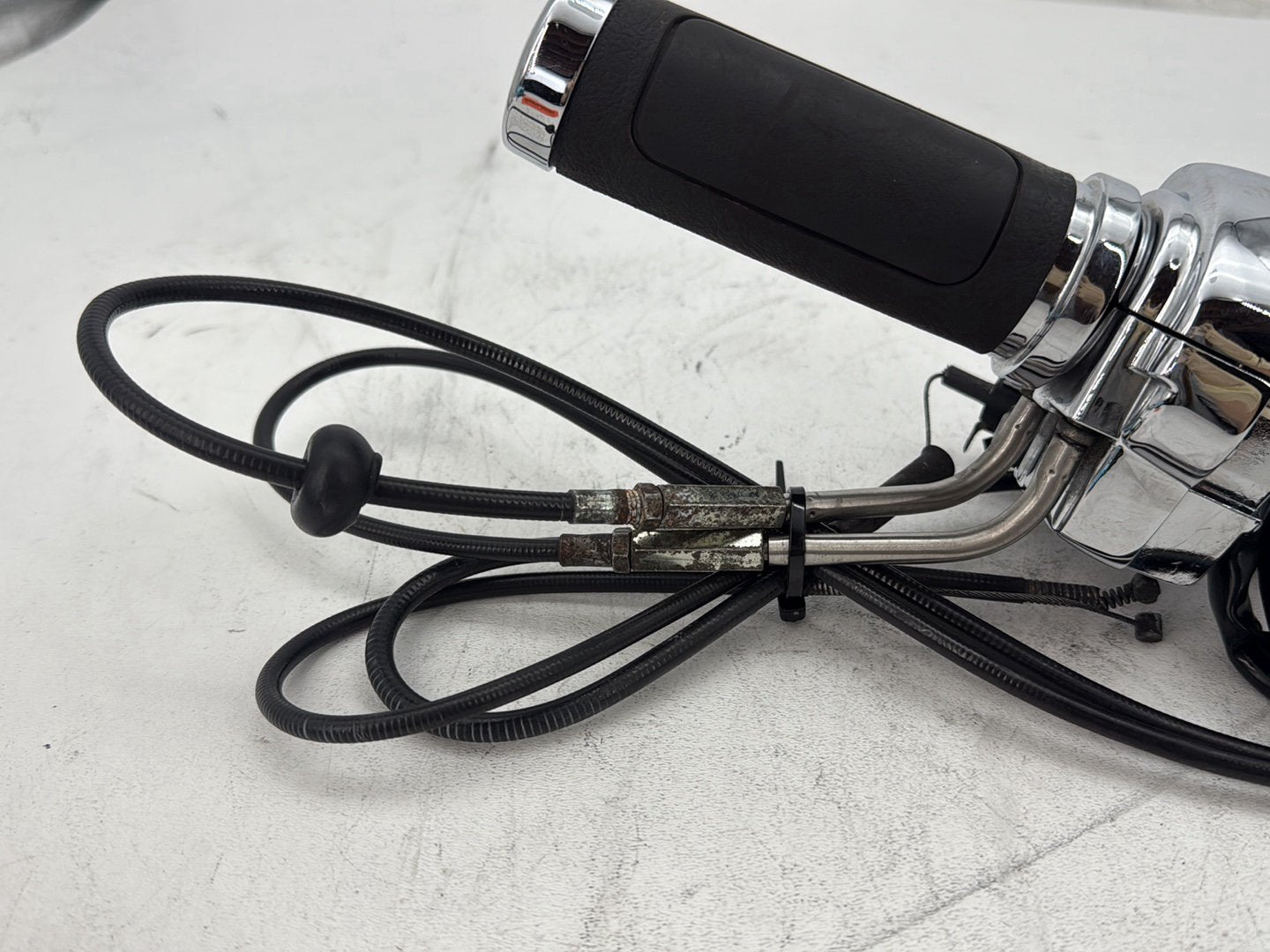 2003 Harley Electra Glide Touring Ultra FLHTCUI OEM Right Engine Start Kill Switches Controls