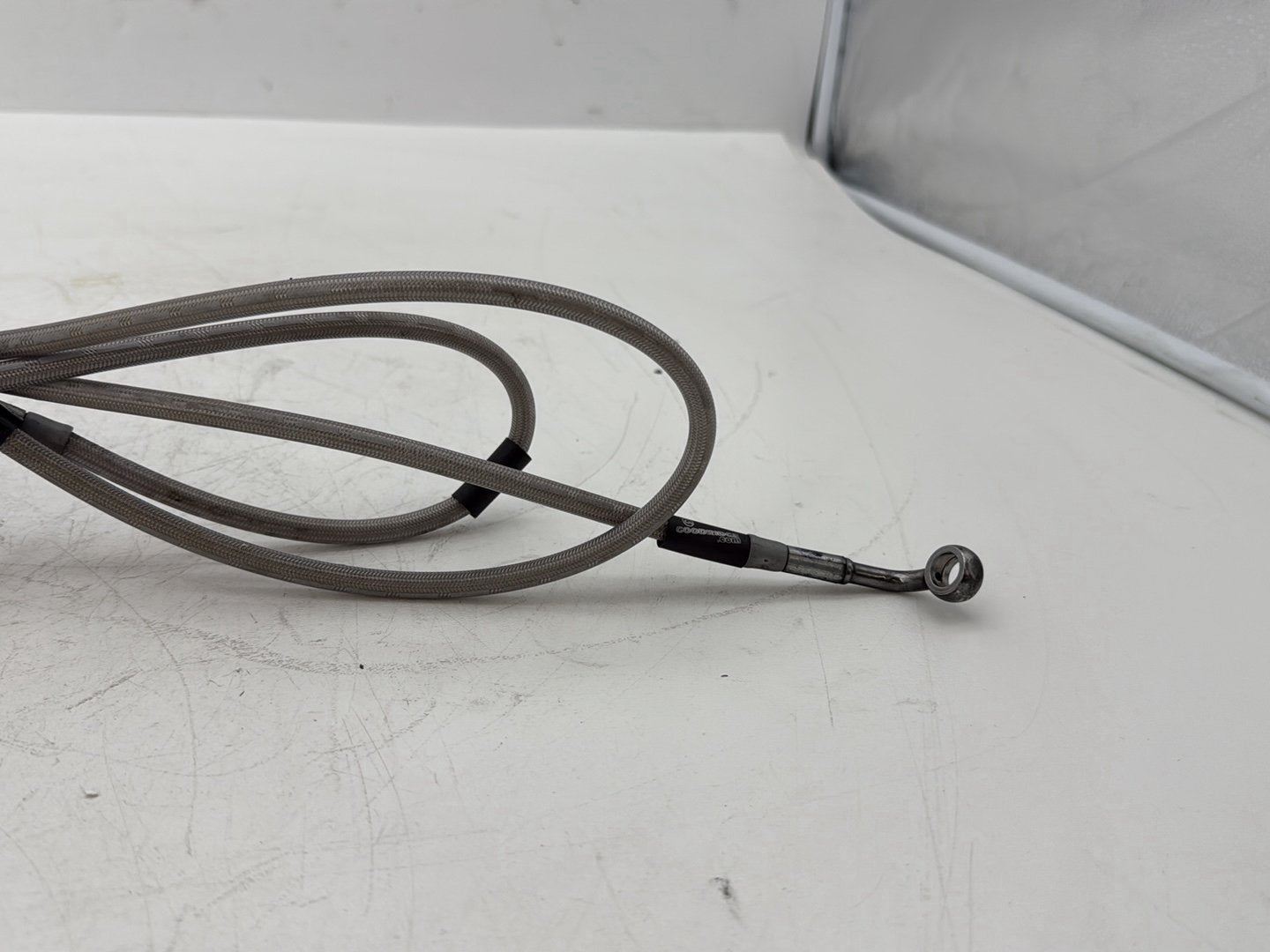 2005 Harley Touring FLHRCI Road King Classic OEM Front Brake Hose Line Pipe