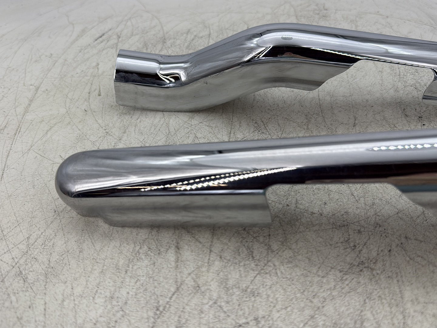 2007 Harley Touring FLHTC Electra Glide Classic OEM Left Right Saddlebag Fender Struts Brackets