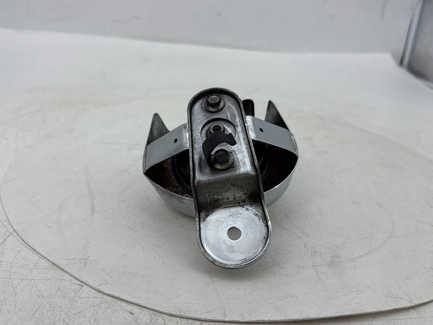 2008 Harley Electra Glide Touring Ultra FLHTCUI OEM Horn Signal Klaxon Chrome Cover