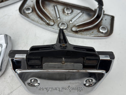 2003 Harley Electra Glide Touring Ultra FLHTCUI OEM Left Right Driver & Pass Floorboard Foot Rest