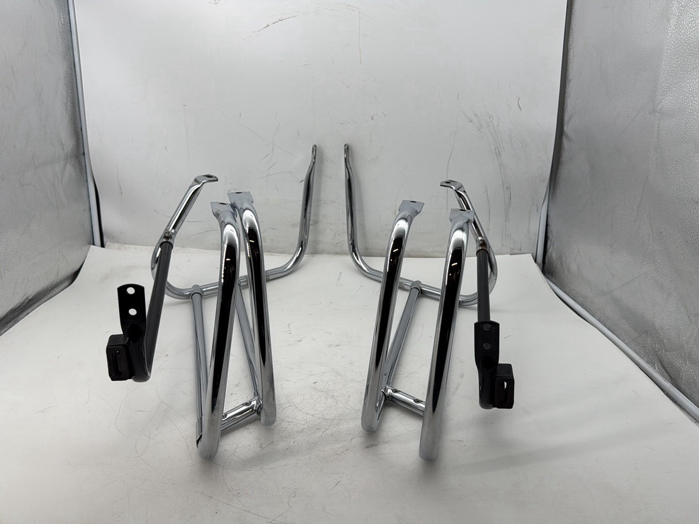 2007 Harley Touring FLHTP Electra Glide Police OEM Rear Left Right Saddlebag Guard Rails Bar