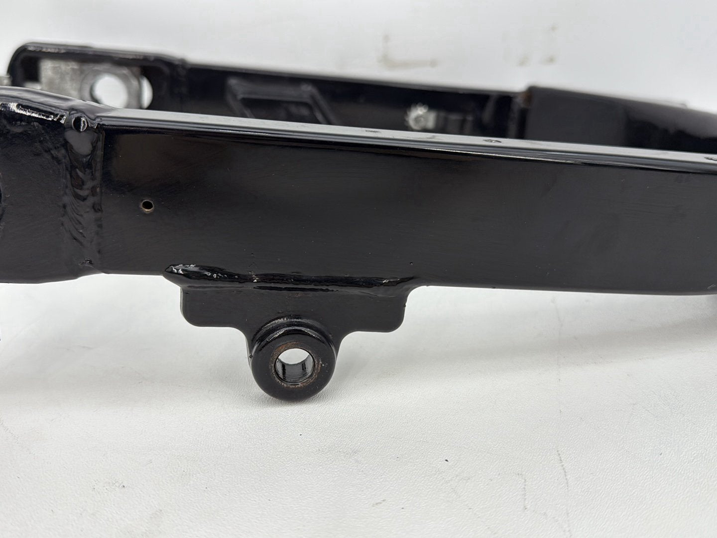 2007 - 2017 Harley-Davidson Dyna Wide Glide Rear Fork Swingarm Swing Arm 47820-10