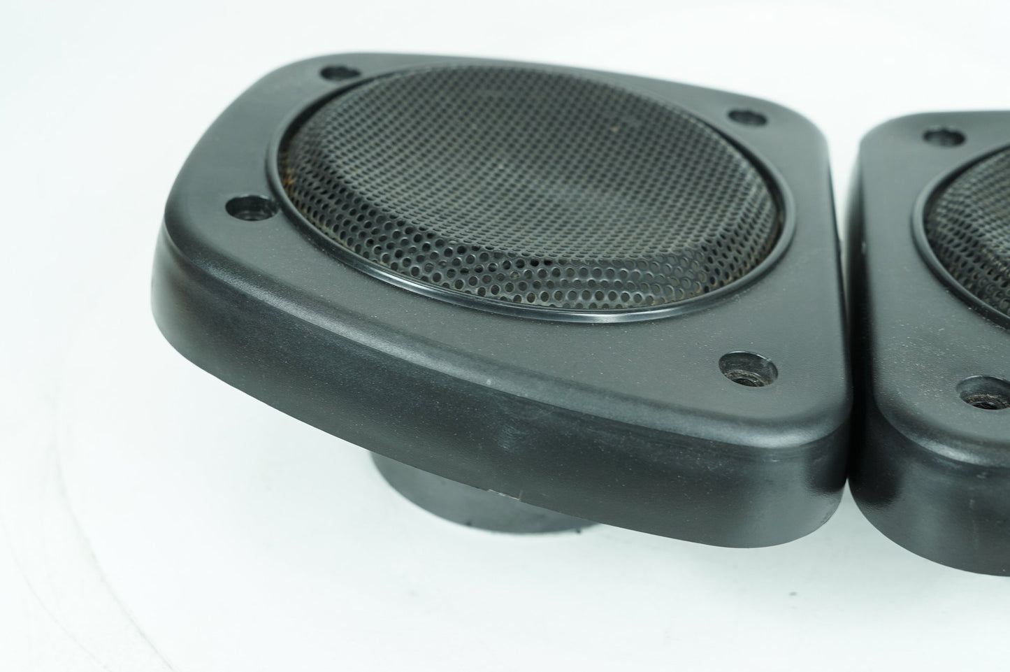 1999 - 2006 Harley-Davidson Touring Electra Glide Classic Left Right Sound Audio Speakers 57410-11