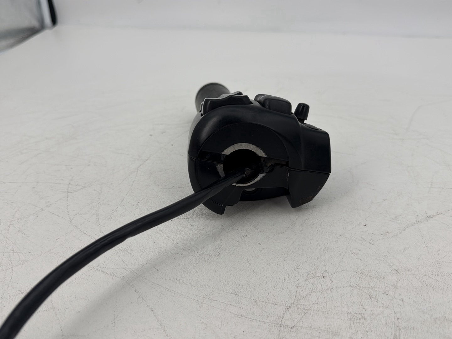2015 Harley Touring FLHXS Street Glide OEM Right Engine Start Kill Switches Controls