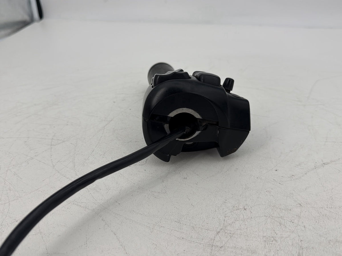2015 Harley Touring Street Glide OEM Right Engine Start Kill Switches Controls