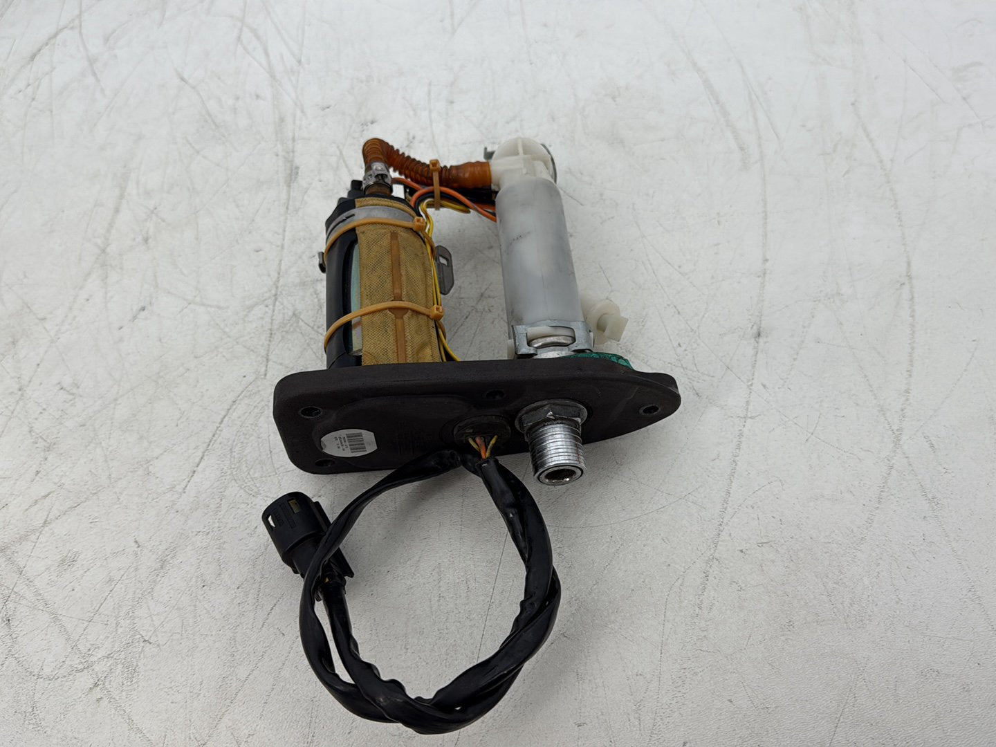 2008 Harley Sportster XL883L 883 Low OEM Fuel Pump Gas Gasoline Petrol Sending