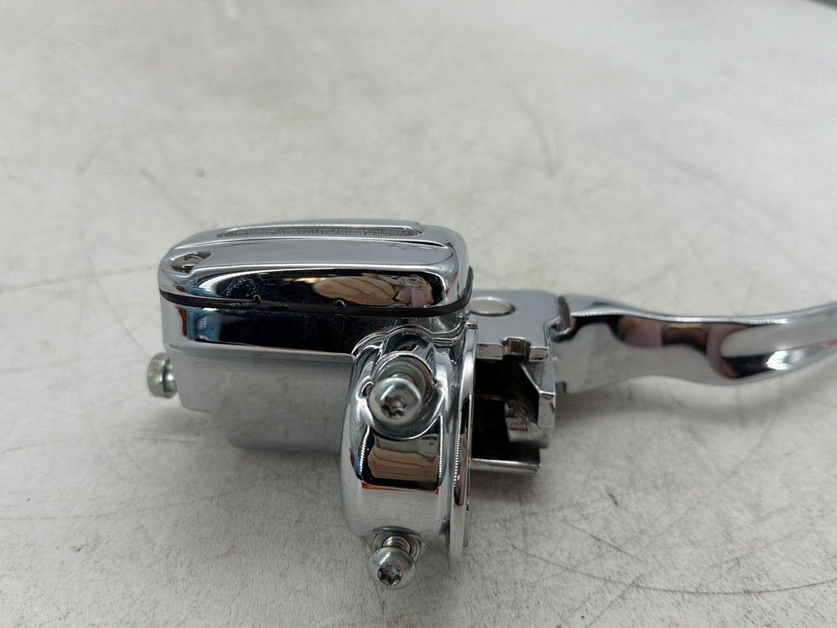 2013 Harley Electra Glide Touring CVO Front Right Brake Lever Master Cylinder