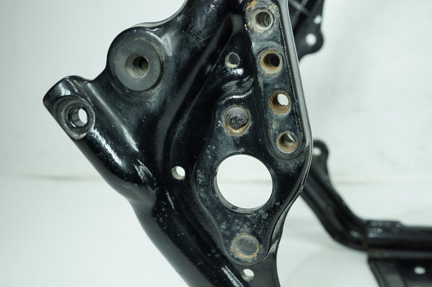 2008 - 2016 Harley-Davidson Touring Road Glide Ultra Body Main Frame Chassis SLVG 47900-11BHP