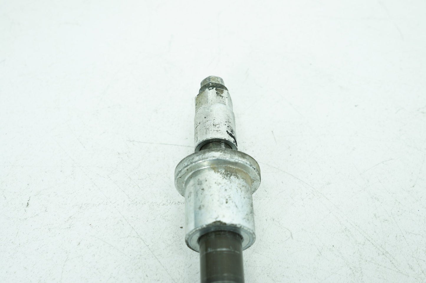 2008 - 2016 Harley-Davidson Touring Road Glide Ultra Rear Fork Swingarm Pivot Bolt Shaft 47540-11