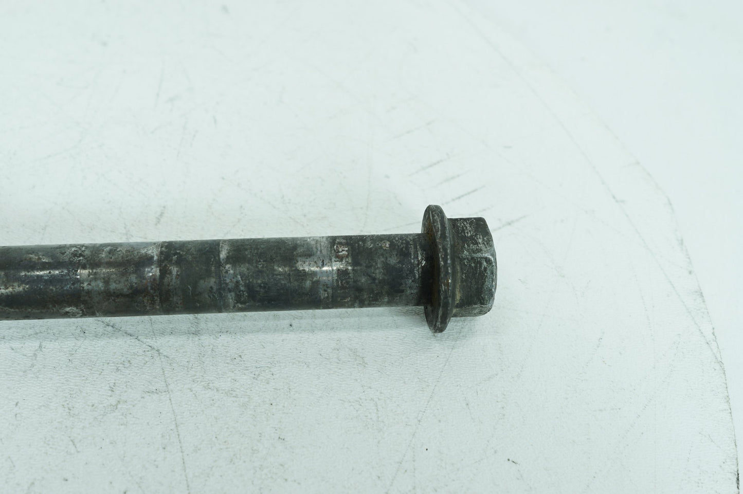 1999 - 2006 Harley-Davidson Touring Electra Ultra Classic Rear Wheel Axle Bolt Shaft 41110-89