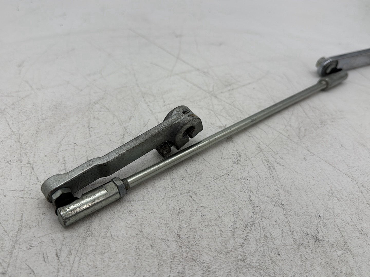 2010 Harley Street Glide Touring FLHX OEM Gear Shifter Lever w/ Rod linkage