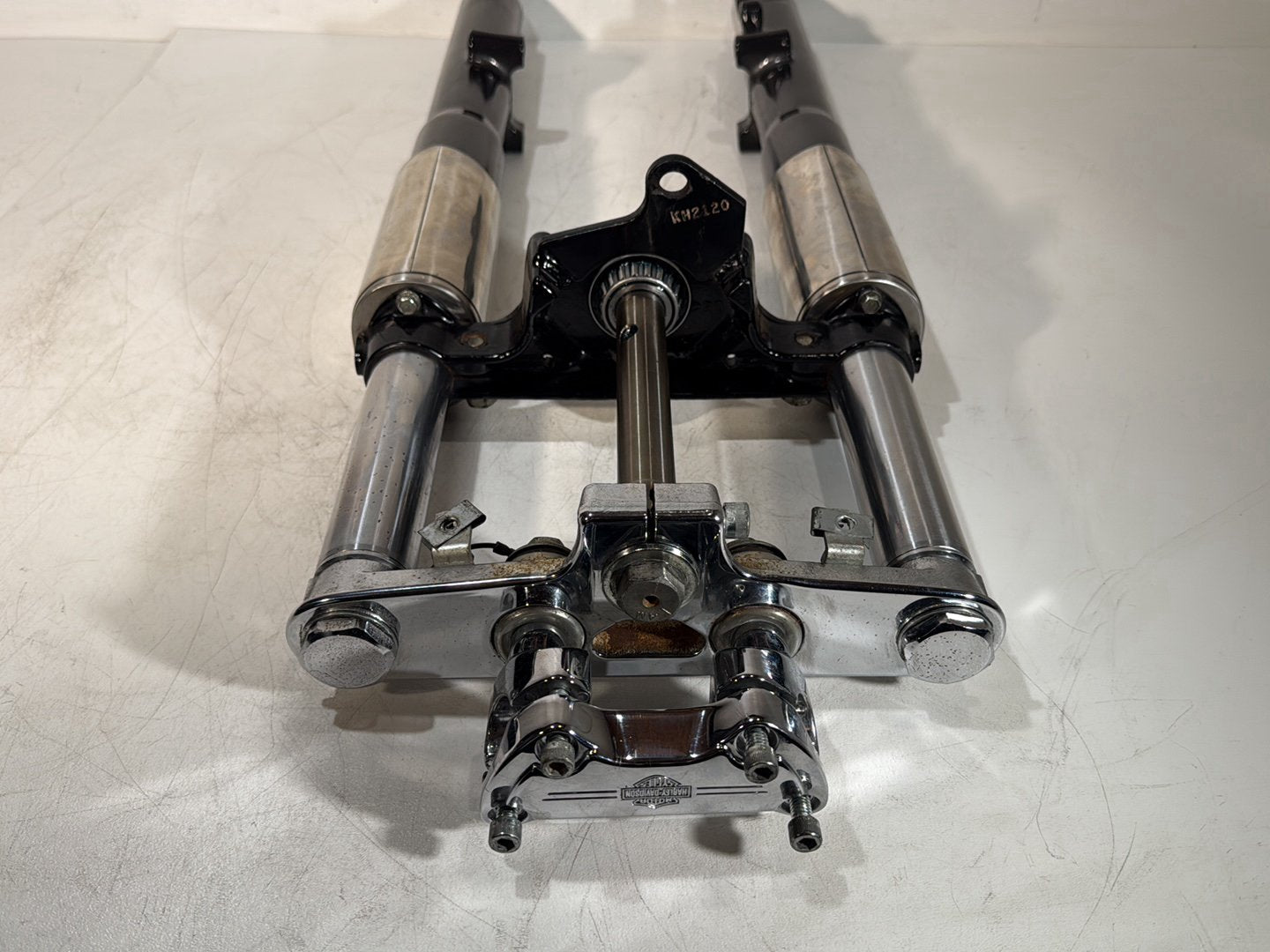 1986 - 1998 Harley-Davidson Softail Heritage Classic Front Triple Tree Set & LH RH Fork Legs Sliders 45915-86 , 56567-86B