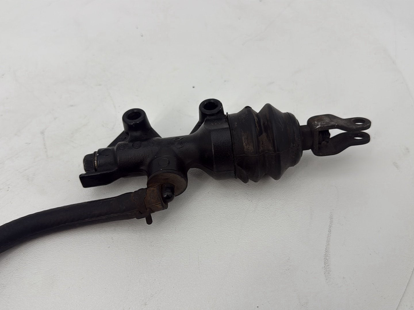 2004 - 2022 Harley-Davidson Sportster 1200 Nightster Rear Brake Line Master Cylinder Reservoir Tank 42521-07