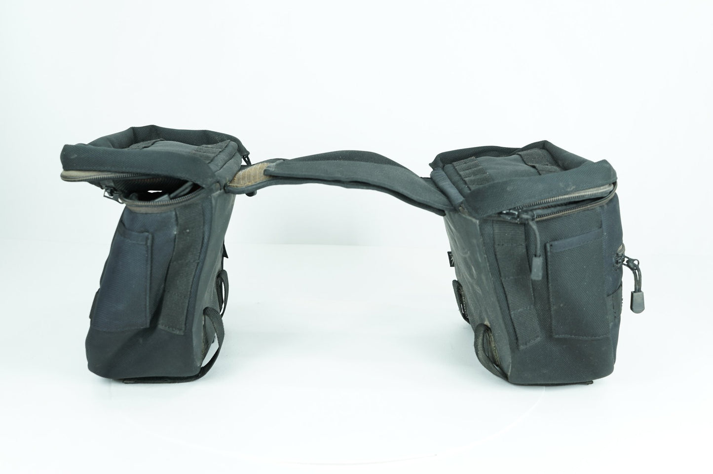 2007 - 2017 Harley-Davidson Dyna Street Bob Left Right Saddlebags Luggage NOKey Thrashin Supply