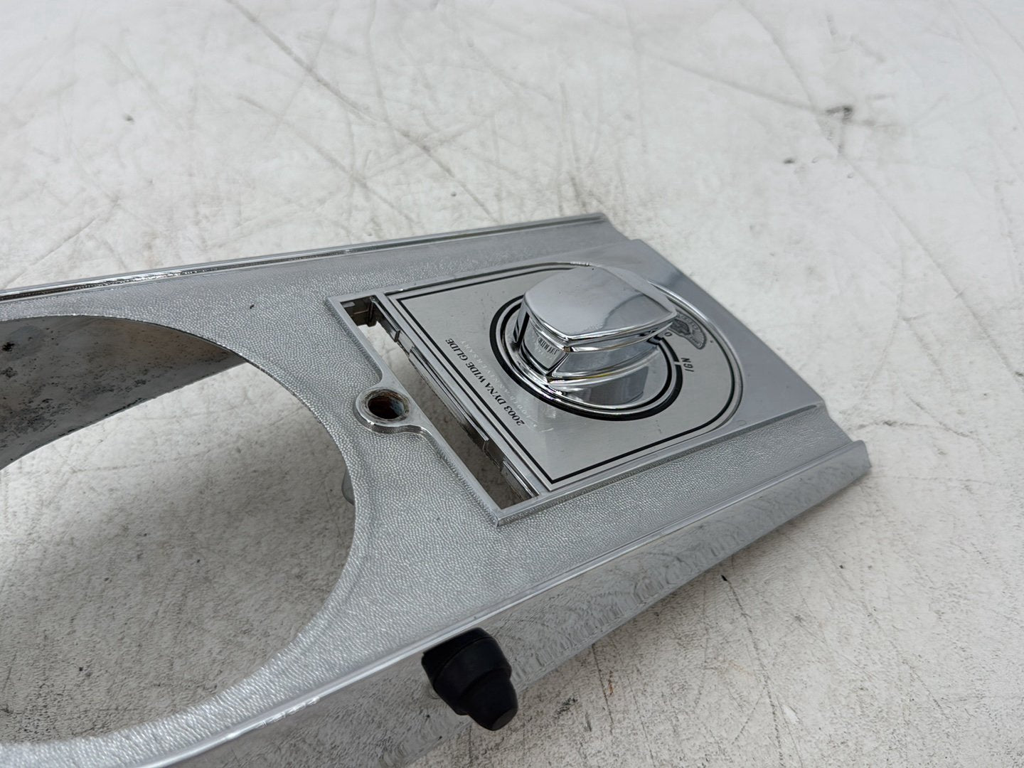 2003 Harley Dyna Wide Glide FXDWG OEM Fuel Gas Tank Dash Console NOKey