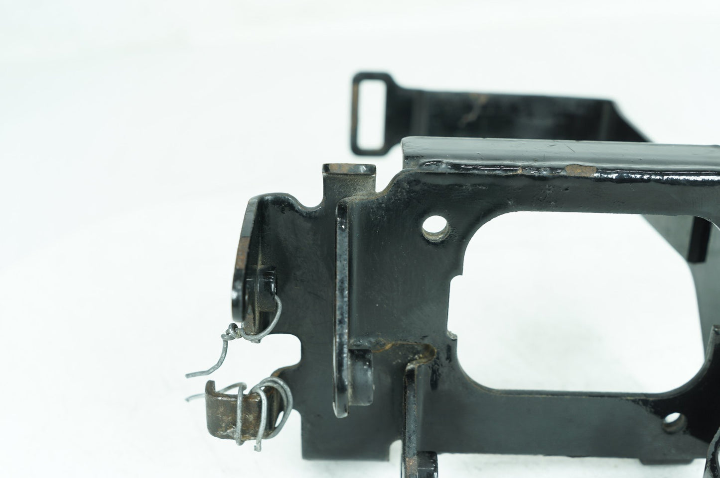2004 - 2013 Harley-Davidson Sportster Custom Battery Tray Bracket Holder Carrier  	66194-04C