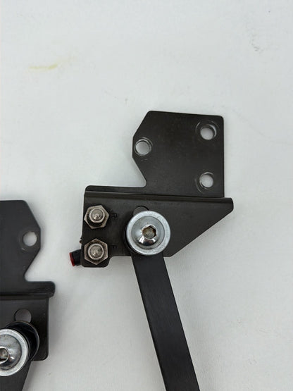 1999 - 2006 Harley-Davidson Touring Road King Left & Right Saddlebag Mount Brackets 53803-06