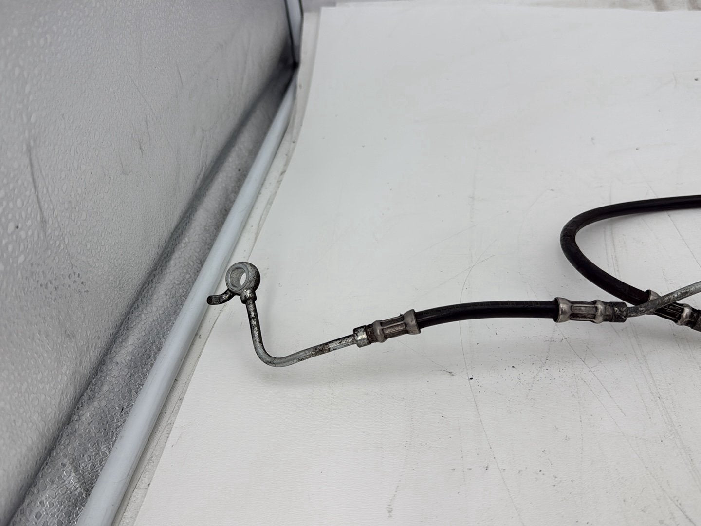 2011 Harley Electra Glide Ultra FLHTK OEM Front Brake Hose Line Pipe ABS