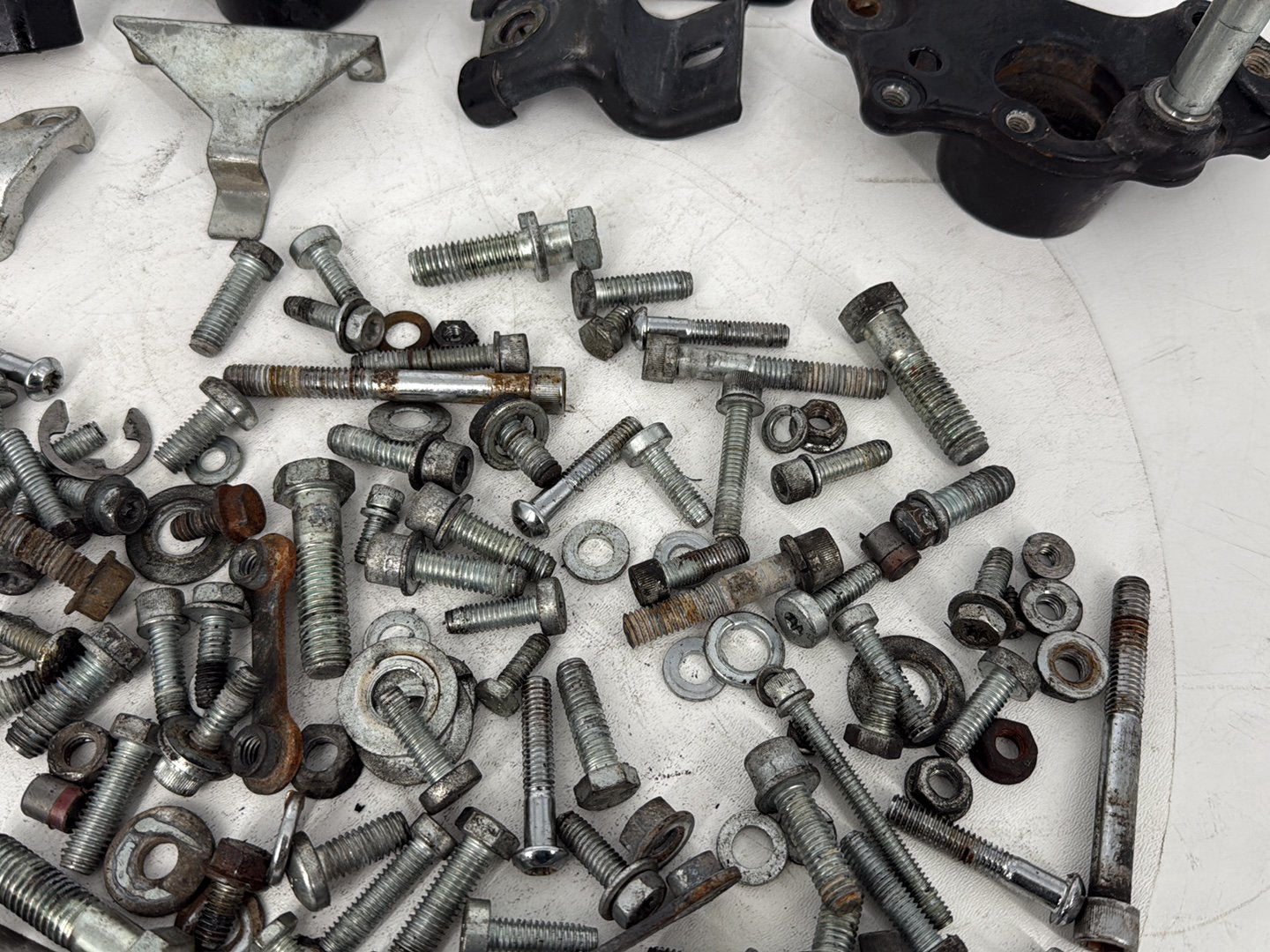 2008 - 2016 Harley-Davidson Touring Street Glide Hardware Bolts Nuts & Brackets 47460-09BHP , 47460-09