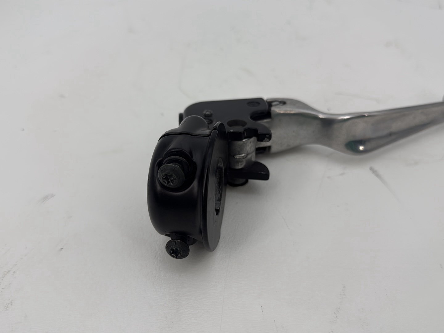 2003 Harley Sportster XL1200C 1200 Custom Anniversary OEM Front Left Hand Clutch Control Lever