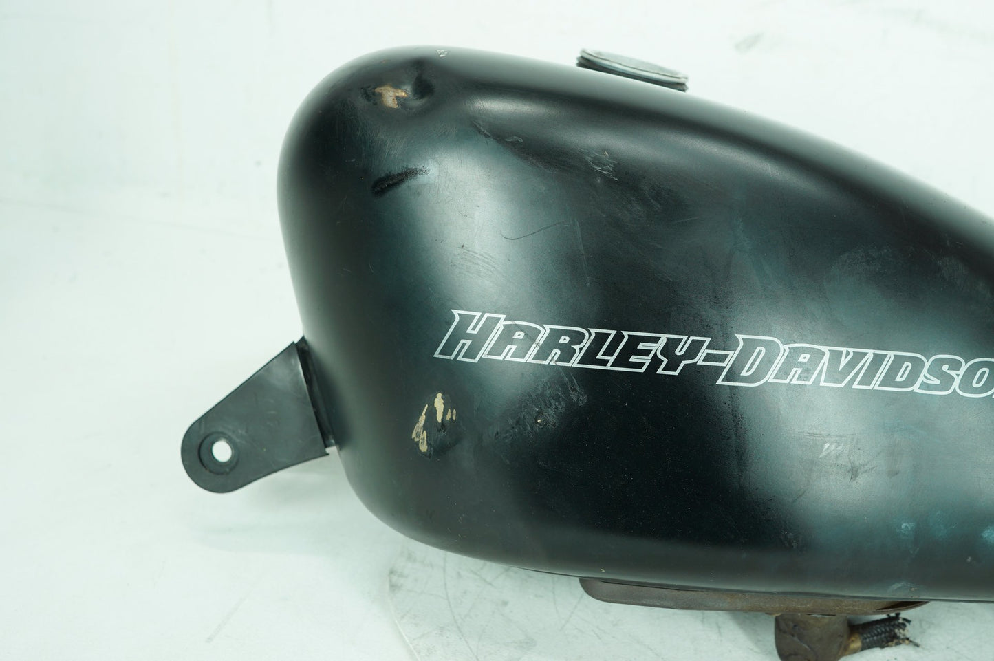2009 - 2016 Harley-Davidson Sportster Iron Fuel Gas Tank Gasoline Reservoir 61405-07