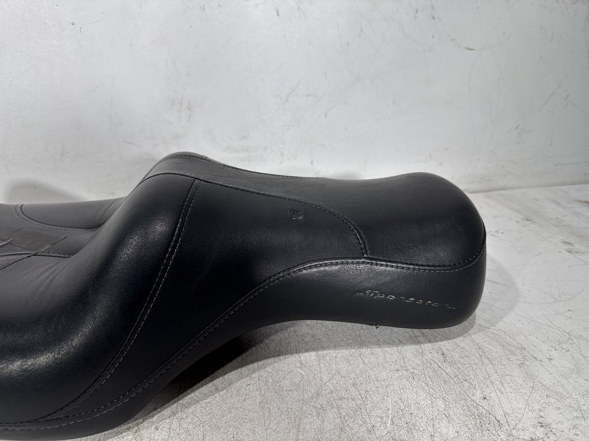 00 Harley Sportster 1200 Custom XL1200C Passenger Rider Driver Seat Saddle Torn