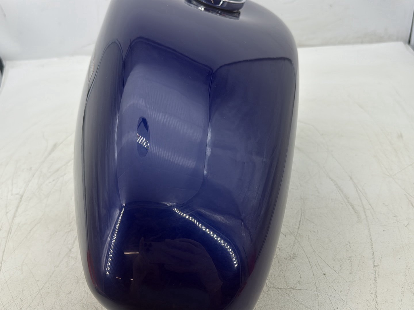2006 Harley Sportster XL883L 883 Low Fuel Gas Tank Gasoline Reservoir 44080-08B