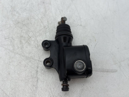2010 Harley Street Glide Touring FLHX OEM Rear Brake Master Cylinder Reservoir