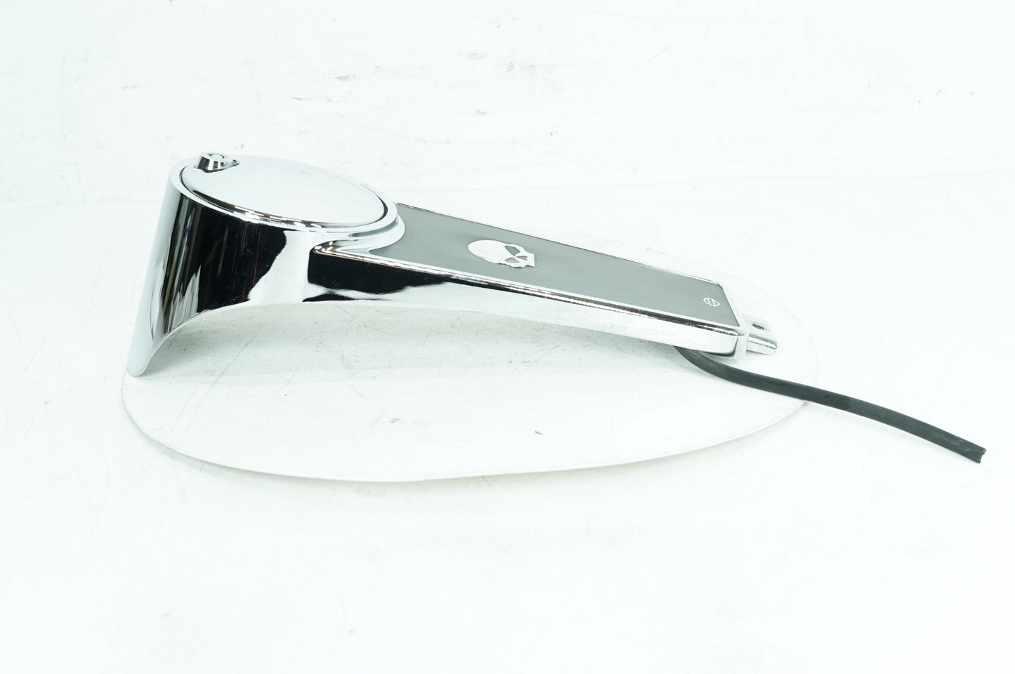 1999 - 2006 Harley-Davidson Touring Electra Glide Ultra Fuel Gas Tank Dash Console NOKey 61270-98A