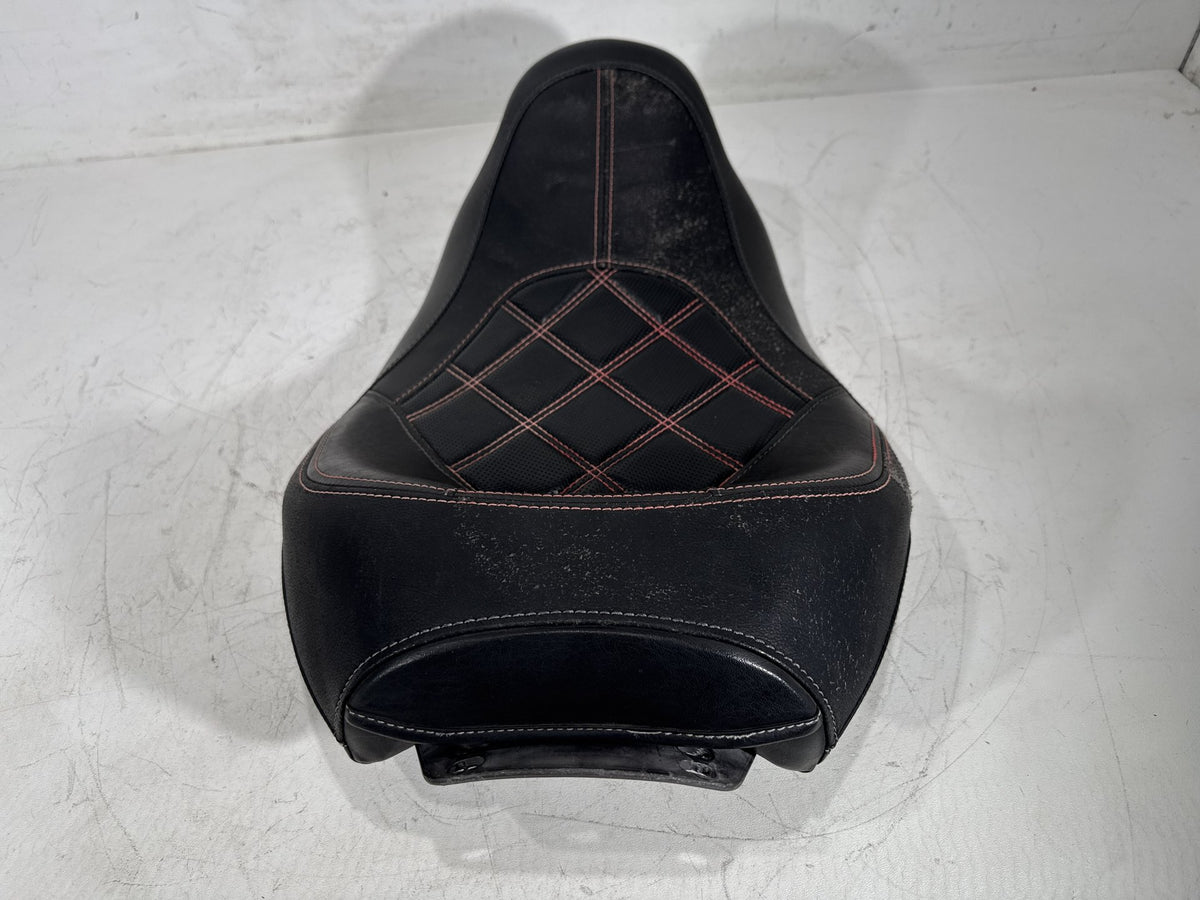 2011 Harley Street Glide Touring FLHX Rider Driver Solo Seat Pillion C.C. RIDER