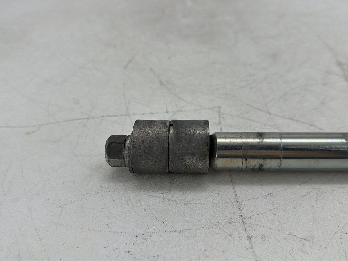 2007 Harley Electra Glide Touring Ultra OEM Front Wheel Axle Bolt Shaft