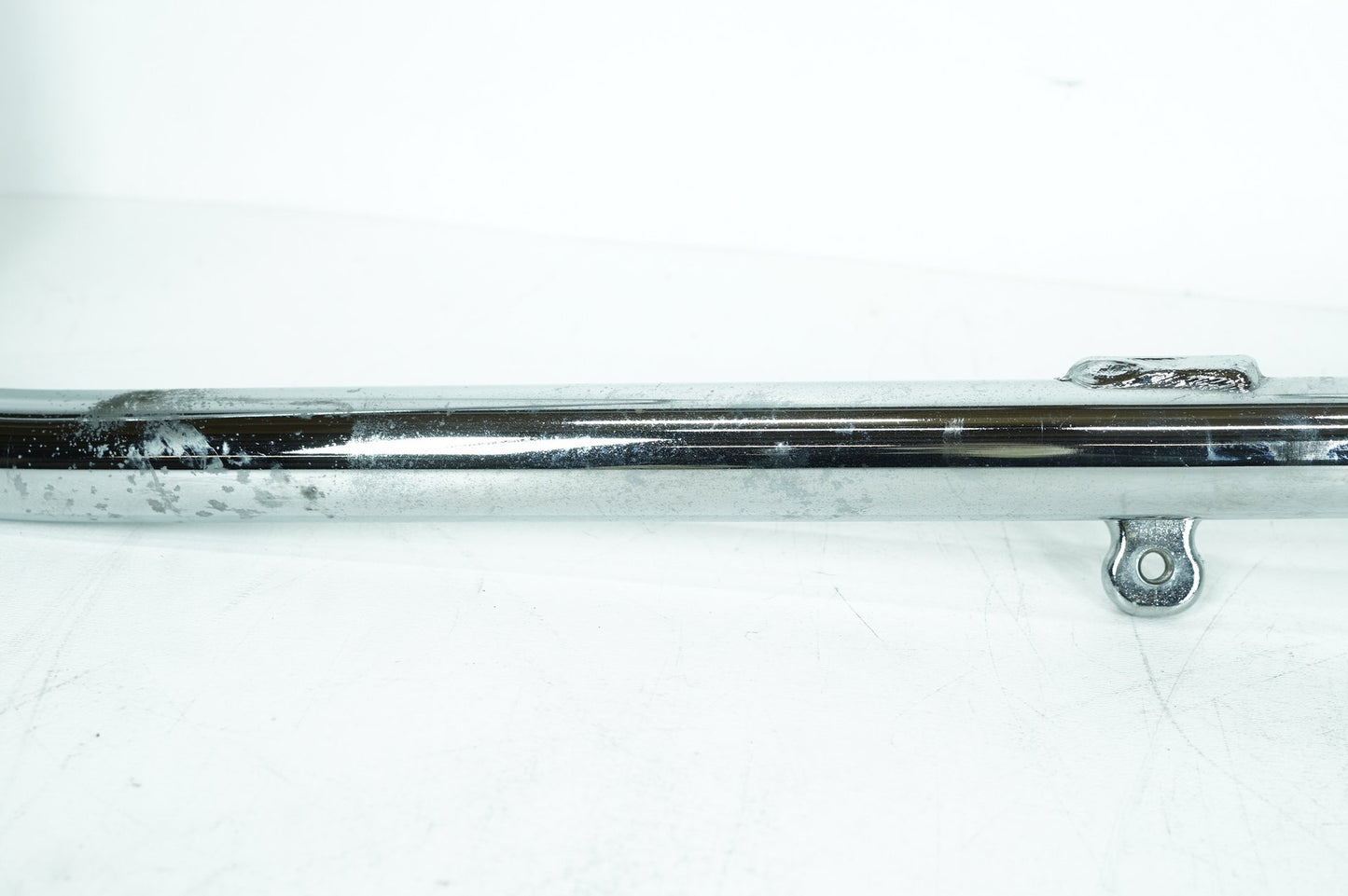 1999 - 2006 Harley-Davidson Softail Deluxe Front Engine Crash Highway Bar Guard 49184-09
