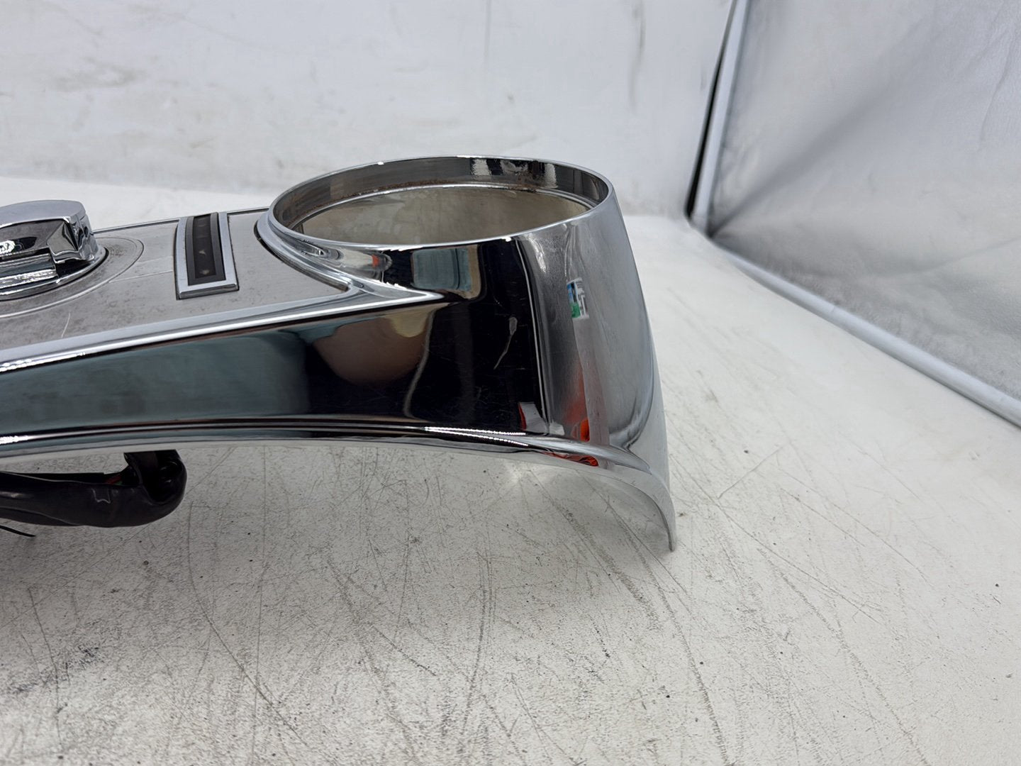 2016 Harley Road King Touring FLHR OEM Fuel Gas Tank Dash Console NOKey