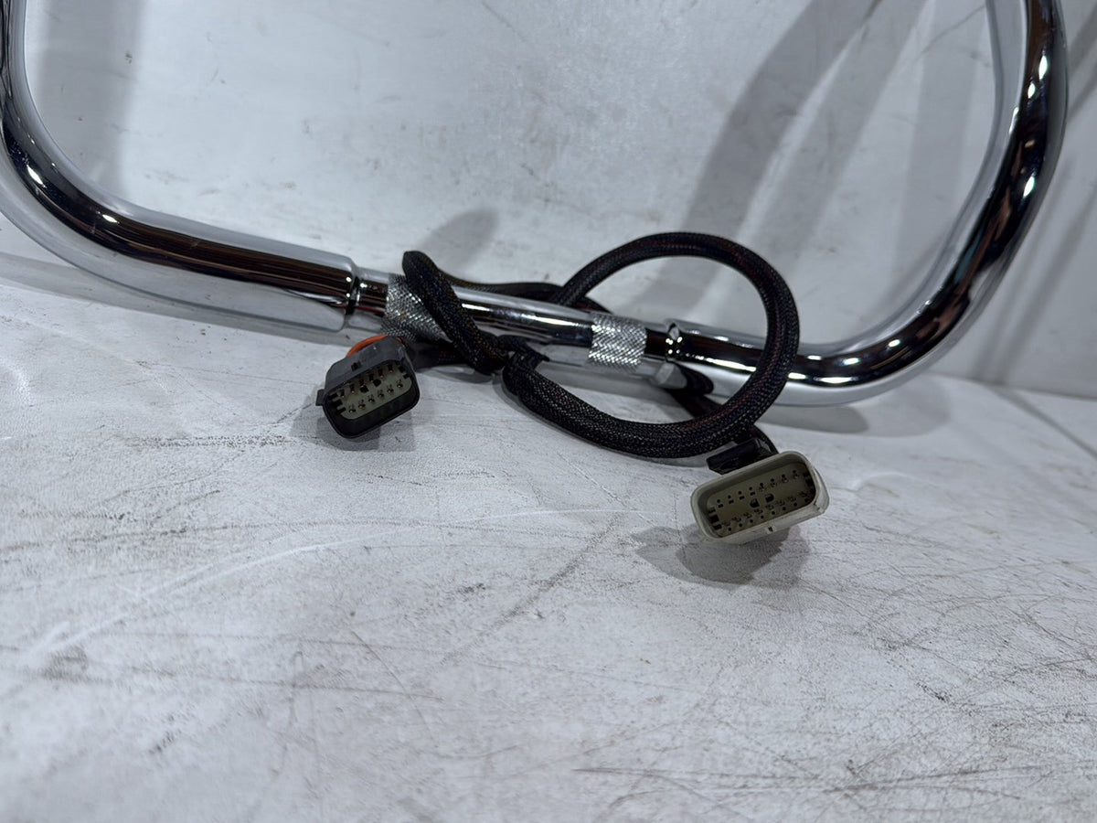 07 Harley Street Glide Touring FLHX OEM Handlebars Left Right Switches Controls