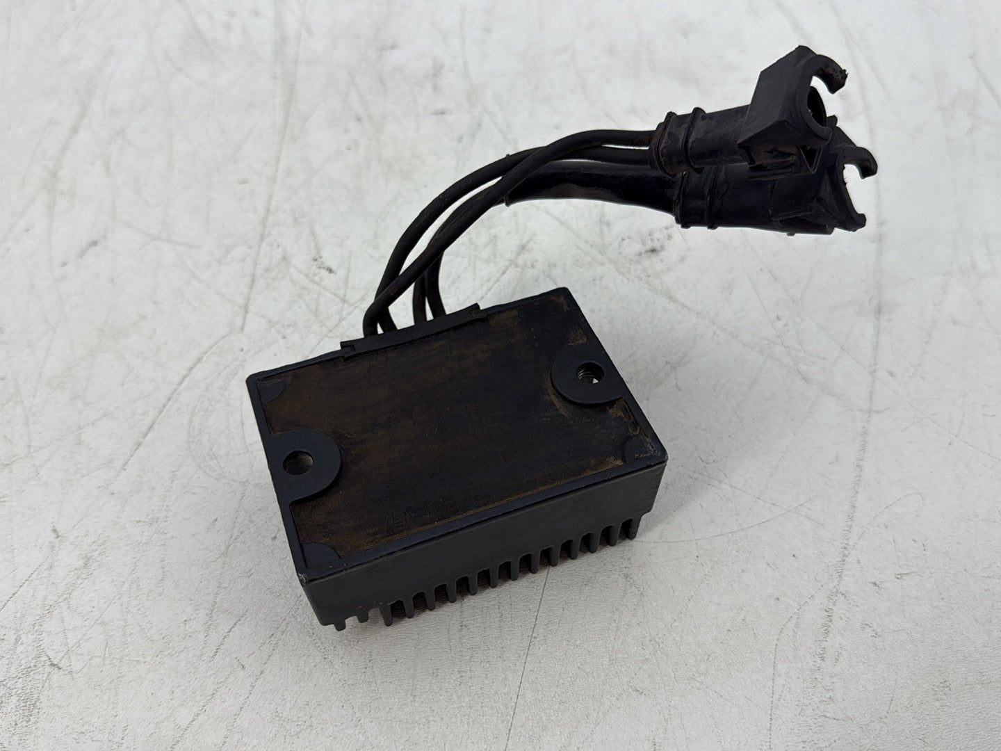 2008 Harley Sportster XL883L 883 Low OEM Voltage Regulator Rectifier 74546-07A