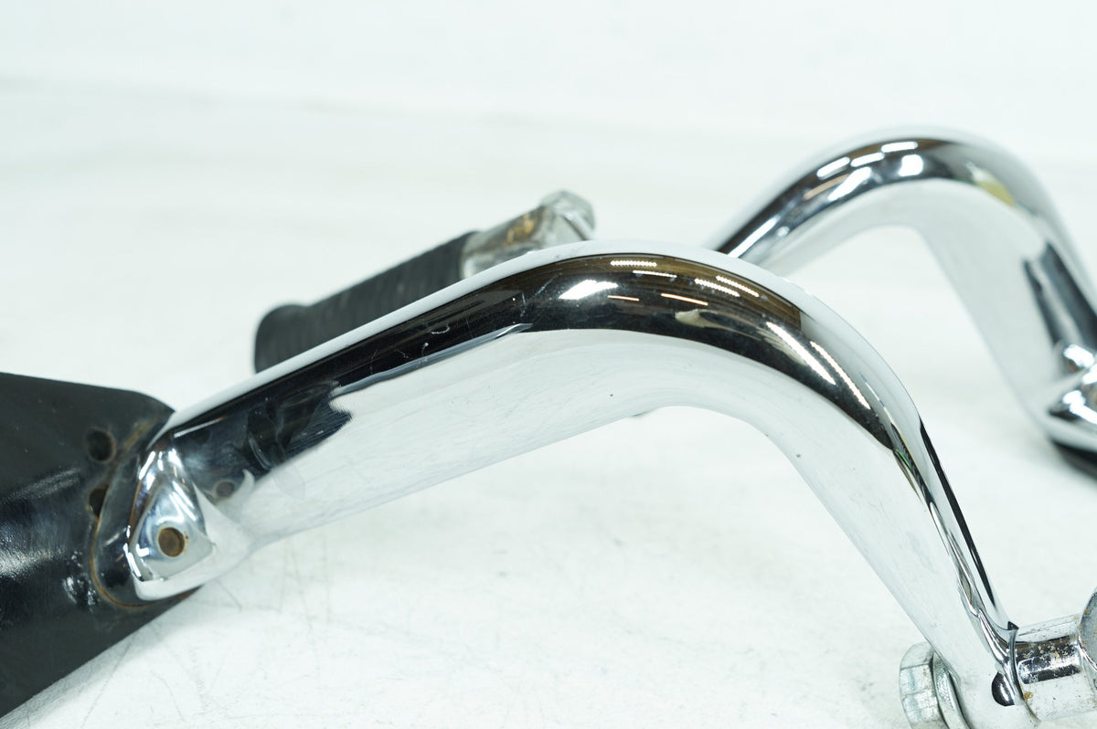 2004 - 2013 Harley-Davidson Sportster Low Left Right Foot Rest Peg Support Bracket 33048-72