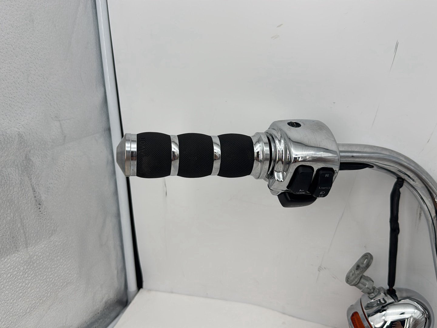1999 - 2006 Harley-Davidson Dyna Wide Glide Handlebars Left Right Switches Controls 56079-93